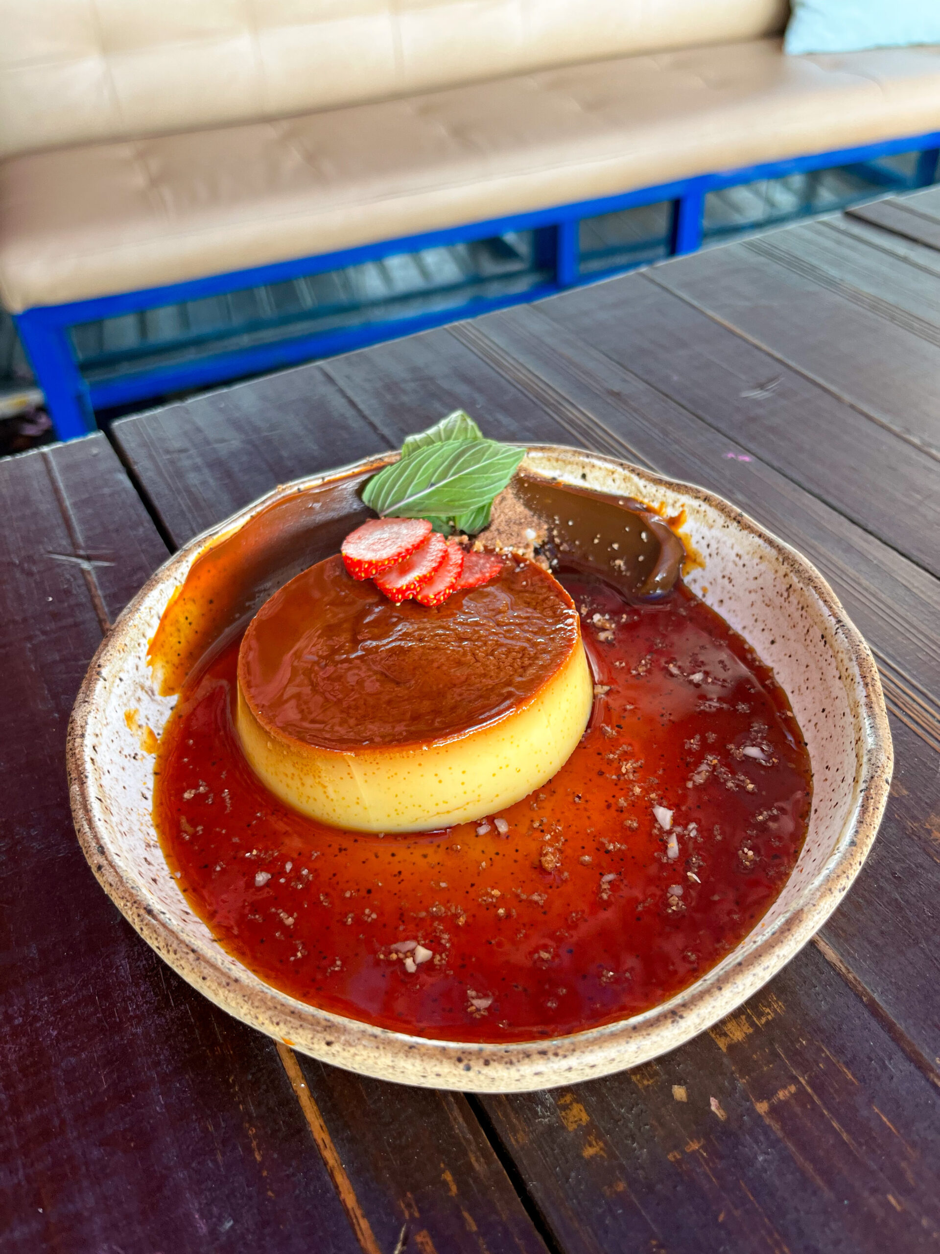 5EC6E7DD-0A2F-4ECE-AECE-4F79A0CAD85F