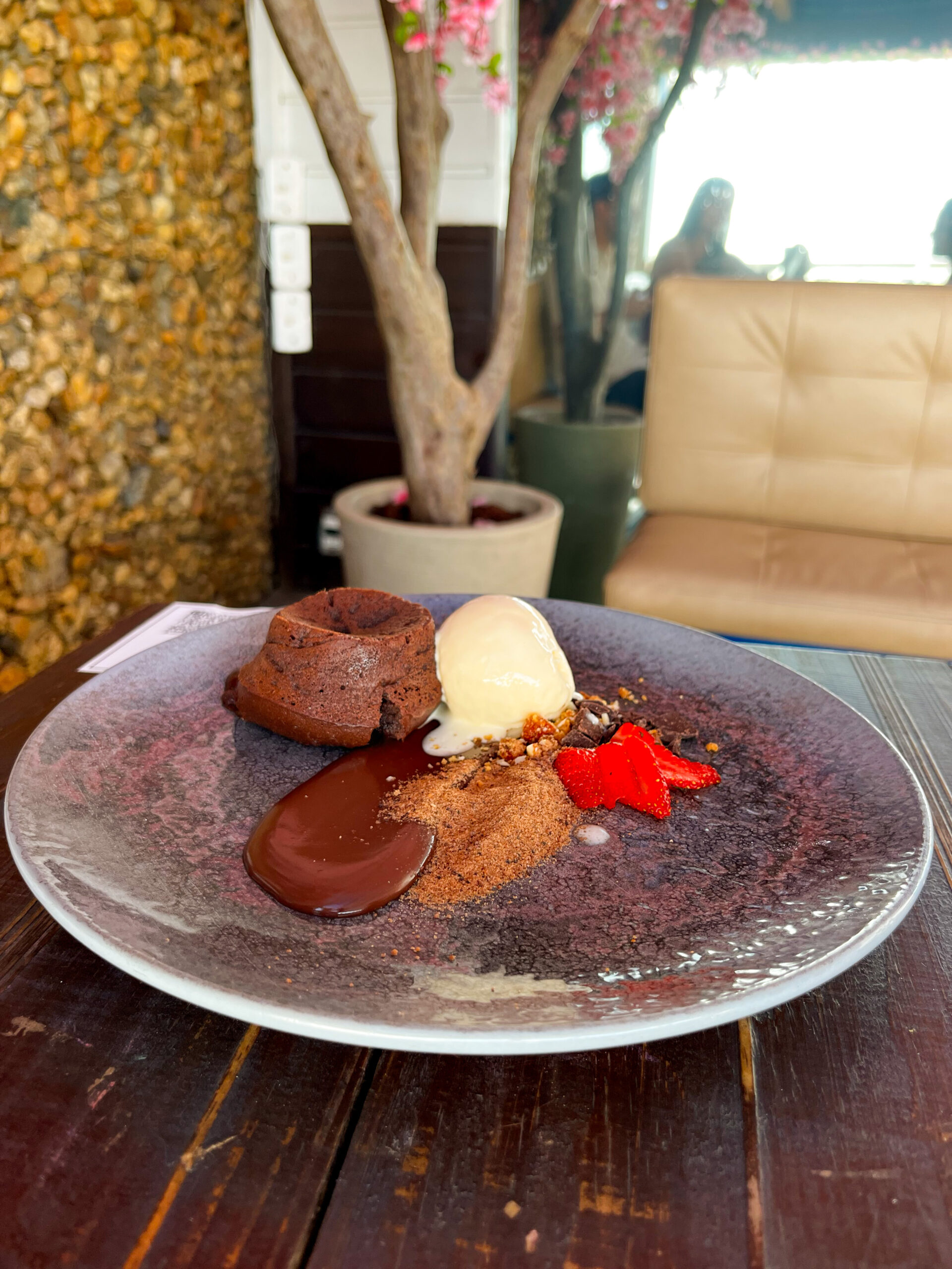 90BBF761-9541-4BC6-B420-6C9FDBA01F31